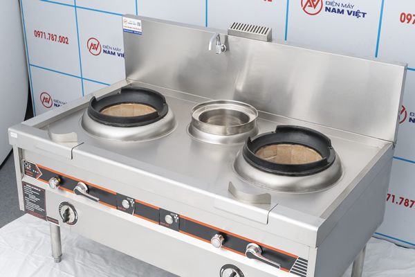 Bếp á 2 họng đất có quạt thổi