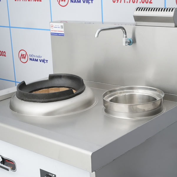 Hình ảnh thực tế bếp á xào đơn họng đắp đất