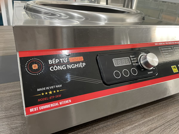 Cận cảnh bếp từ công nghiệp 5000W mặt lõm