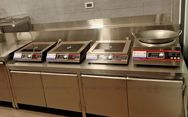 Ảnh thực tế bếp từ công nghiệp loại 3500w và 5000w tại công trình