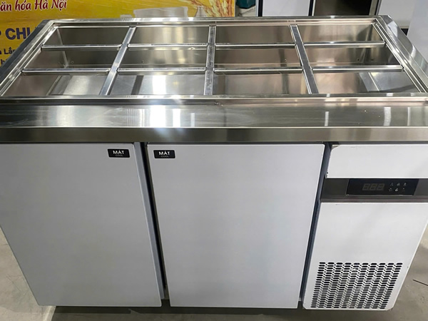 Hình ảnh thực tế bàn salad 2 cánh inox