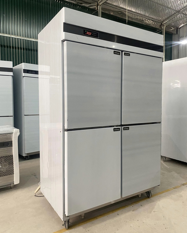 Hình ảnh thực tế tủ đông công nghiệp 4 cánh inox 1100L