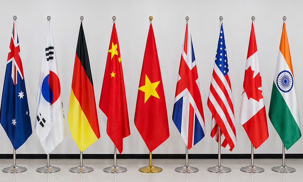 Cột cờ inox văn phòng treo lá cờ các nước do Inox Nam Việt sản xuất